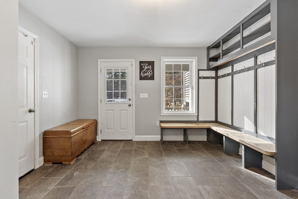 359 Main Street Townsend, MA 01469 - Photo 26 of 41