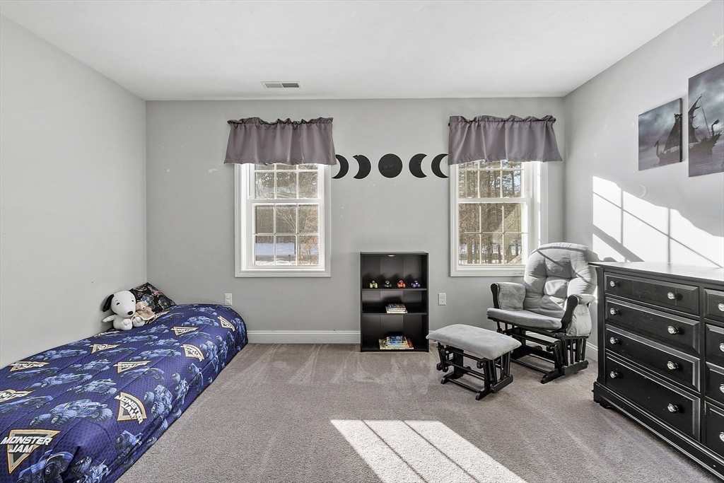 359 Main Street Townsend, MA 01469 - Photo 28 of 41