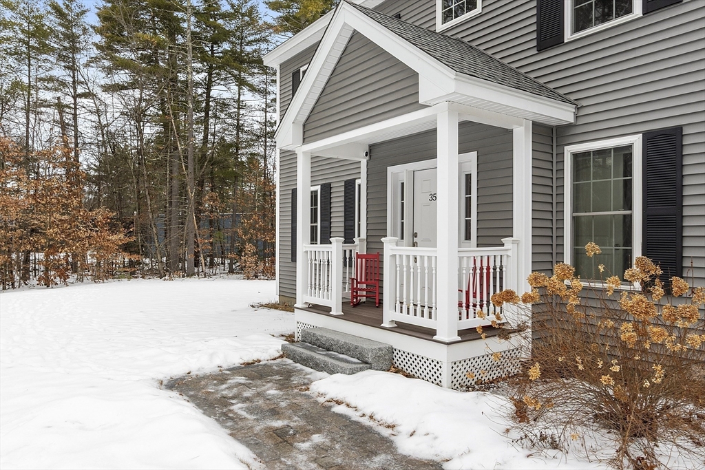 359 Main Street Townsend, MA 01469 - Photo 3 of 41