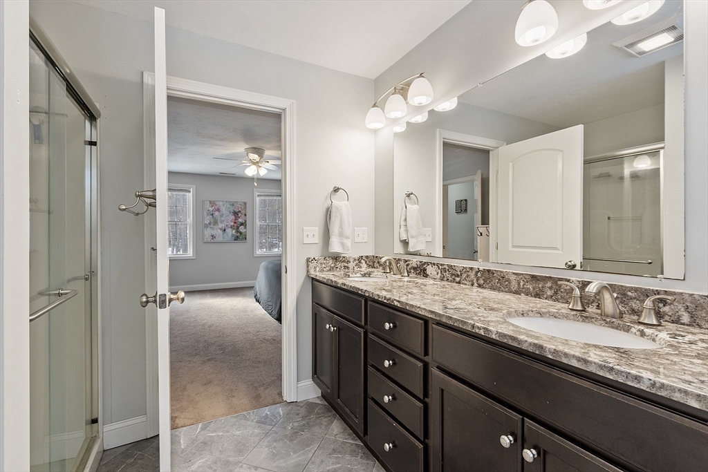 359 Main Street Townsend, MA 01469 - Photo 37 of 41