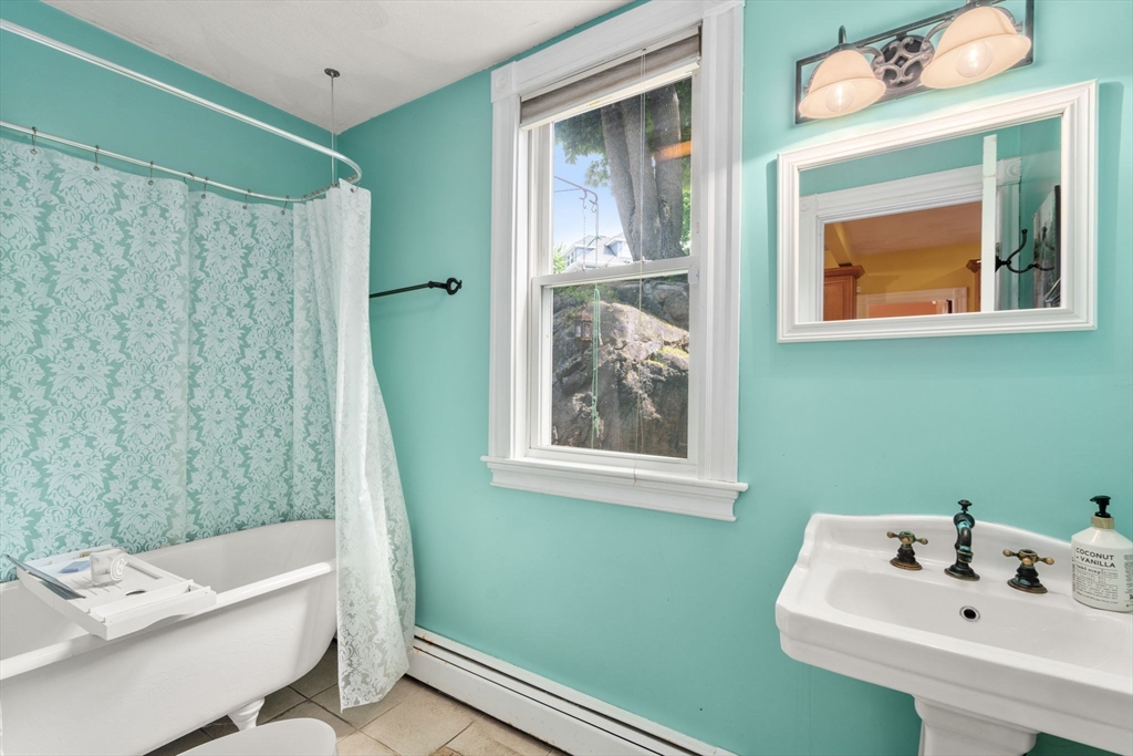 9 Sheridan Road Swampscott, MA 01907 - Photo 16 of 37
