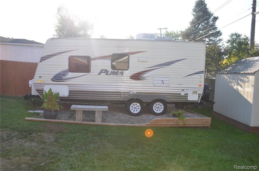 964 Juneau Road Ypsilanti, MI 48198 - Photo 30 of 39 29.JPG