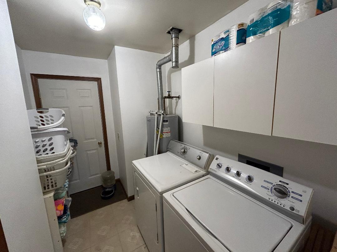 10598 North 3500W Road Manteno, IL 60950 - Photo 38 of 56 a room with storage and utility