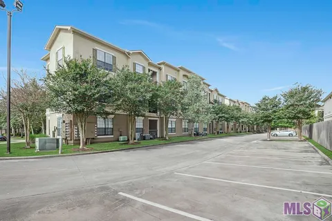 $225,000 | 6765 Corporate Boulevard, Unit 10304, Baton Rouge, LA 70809