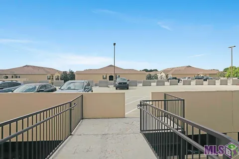 $225,000 | 6765 Corporate Boulevard, Unit 10304, Baton Rouge, LA 70809