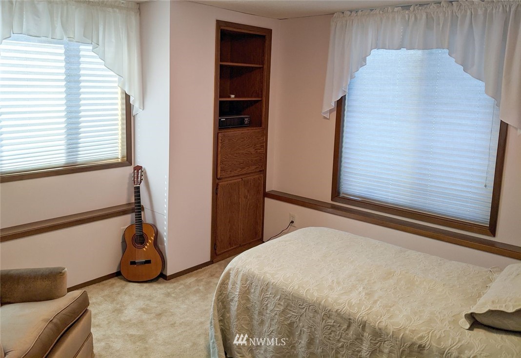 19223 98th Place South Renton, WA 98055 - Photo 27 of 30 Gallery Image 27