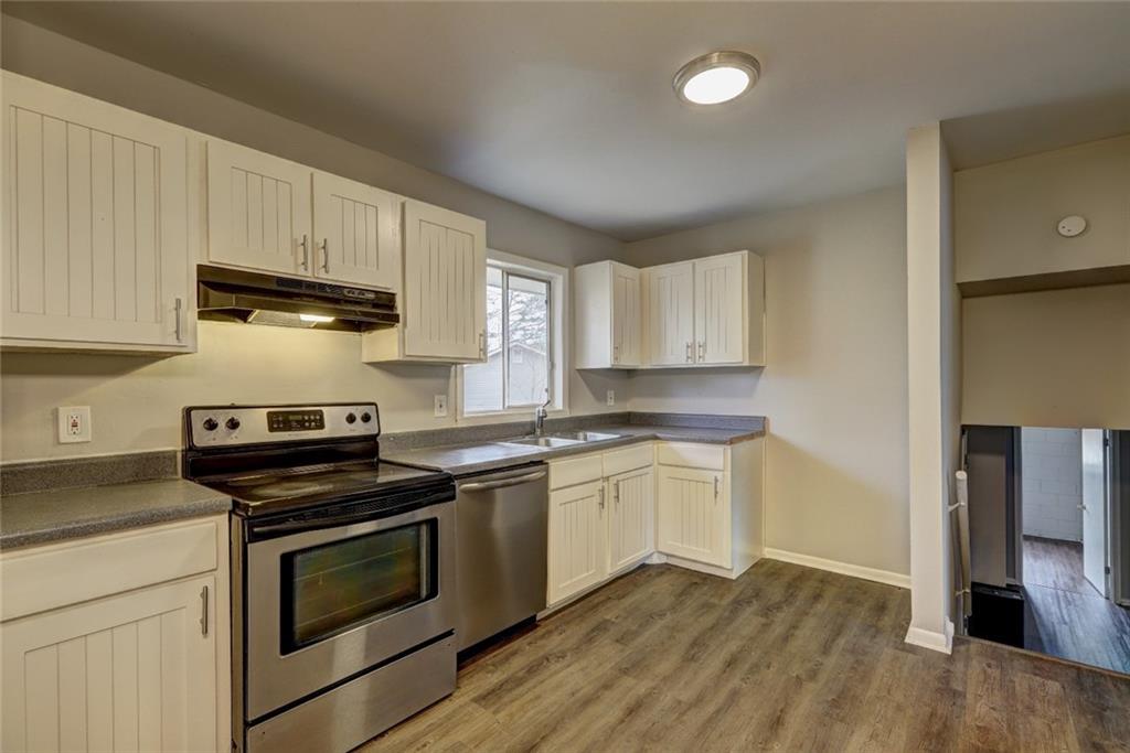 70 Jonathan Road Riverdale, GA 30274 - Photo 3 of 14