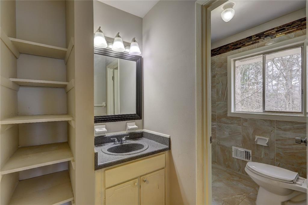 70 Jonathan Road Riverdale, GA 30274 - Photo 5 of 14