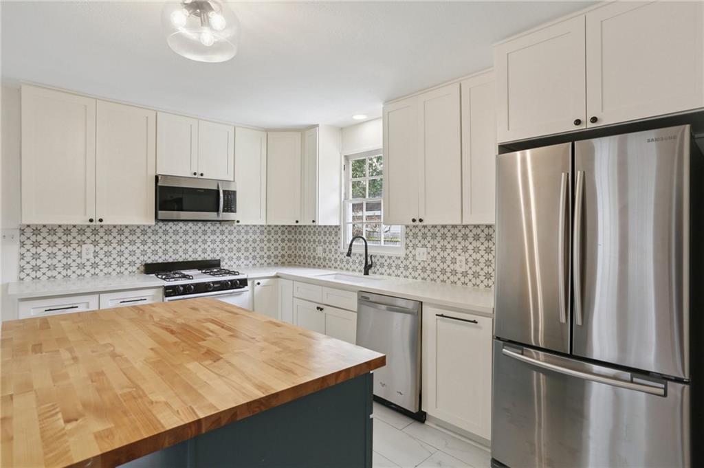 237 Vinet Avenue Jefferson, LA 70121 - Photo 6 of 22