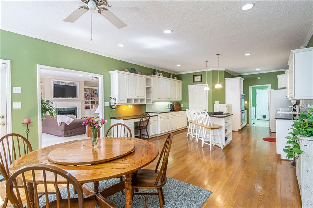 3620 Hunting Ridge Drive High Point, NC 27265 - Photo 12 of 39 Gallery Image 12