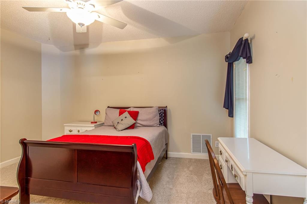 3620 Hunting Ridge Drive High Point, NC 27265 - Photo 14 of 39 Gallery Image 14
