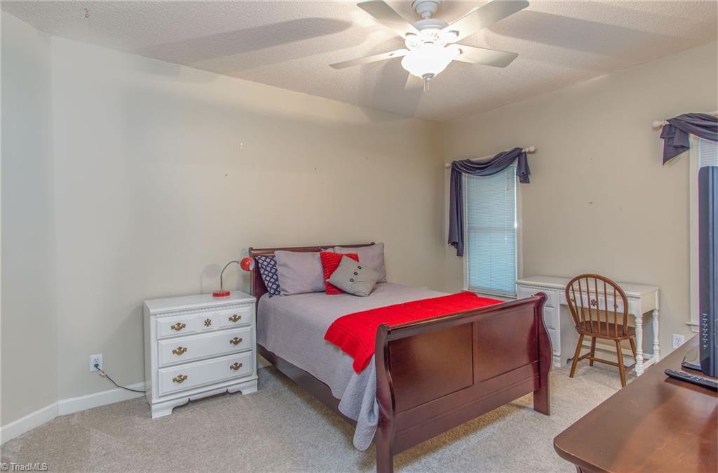 3620 Hunting Ridge Drive High Point, NC 27265 - Photo 17 of 39 Gallery Image 17