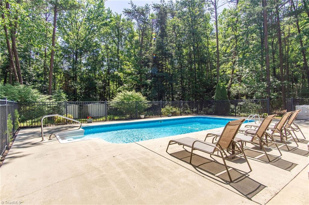 3620 Hunting Ridge Drive High Point, NC 27265 - Photo 33 of 39 Gallery Image 33