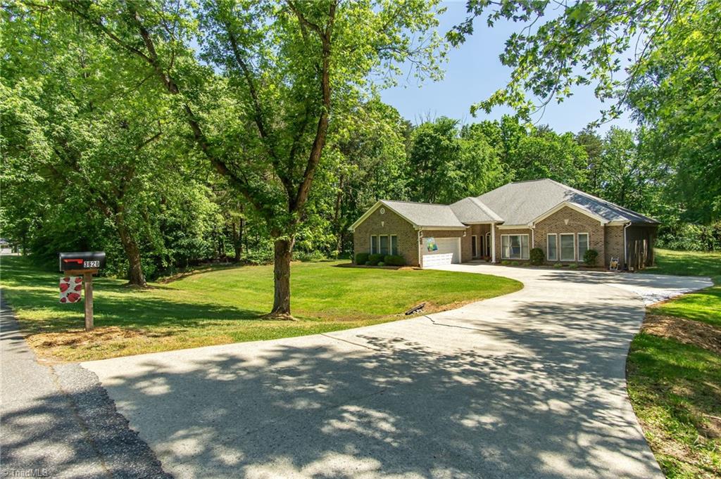 3620 Hunting Ridge Drive High Point, NC 27265 - Photo 36 of 39 Gallery Image 36