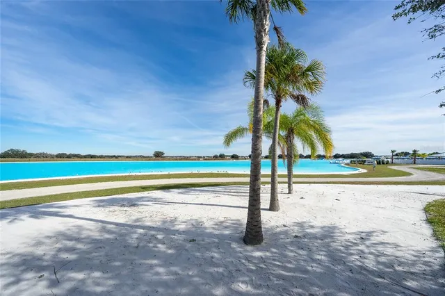 $2,100 | 10116 Trumpet Honeysuckle Way, San Antonio, FL 33576