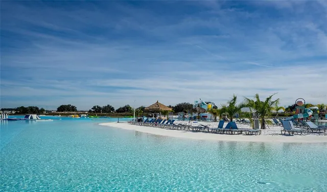 $2,100 | 10116 Trumpet Honeysuckle Way, San Antonio, FL 33576