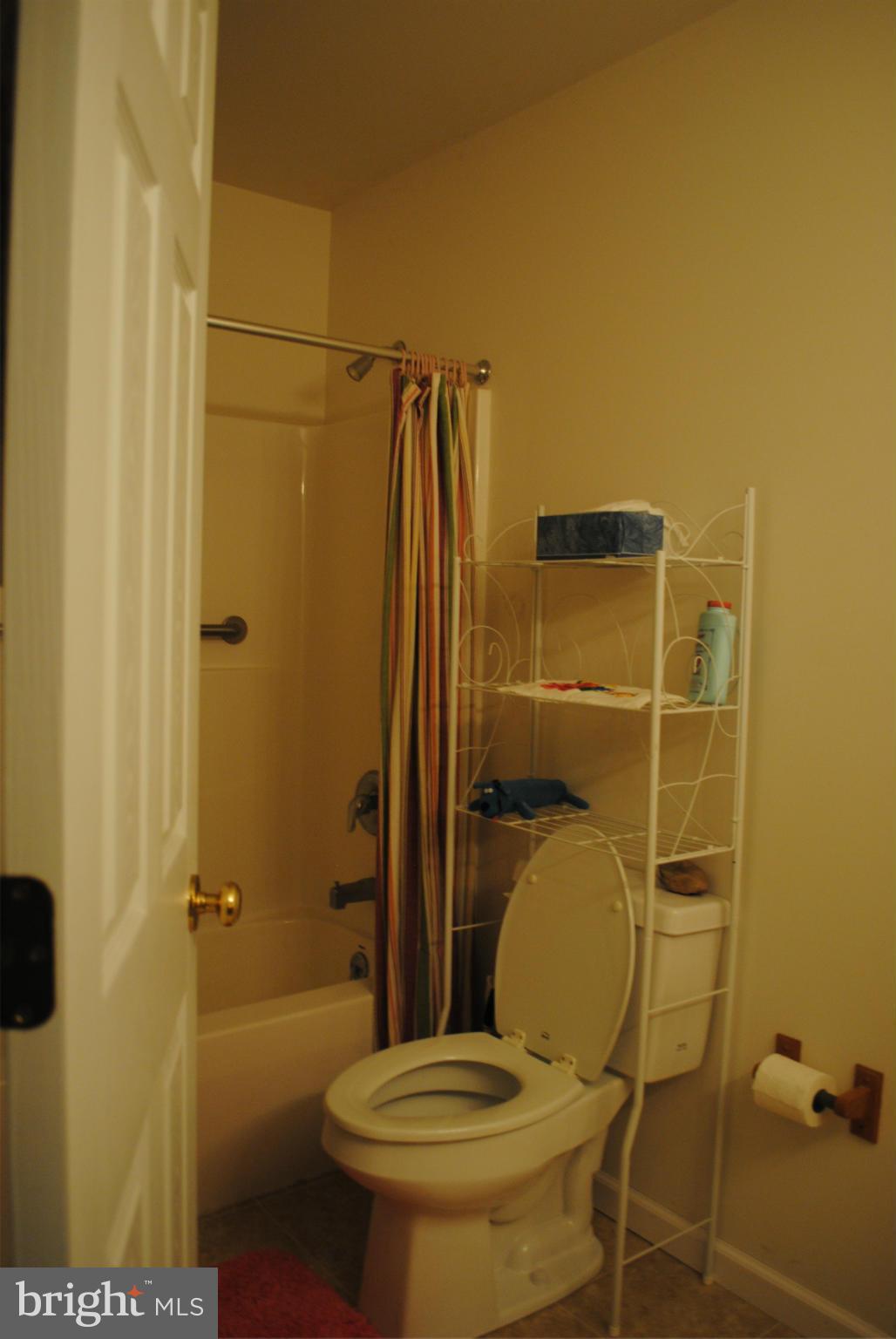 5767 Bay Road Rock Hall, MD 21661 - Photo 8 of 15 Bath (Master)