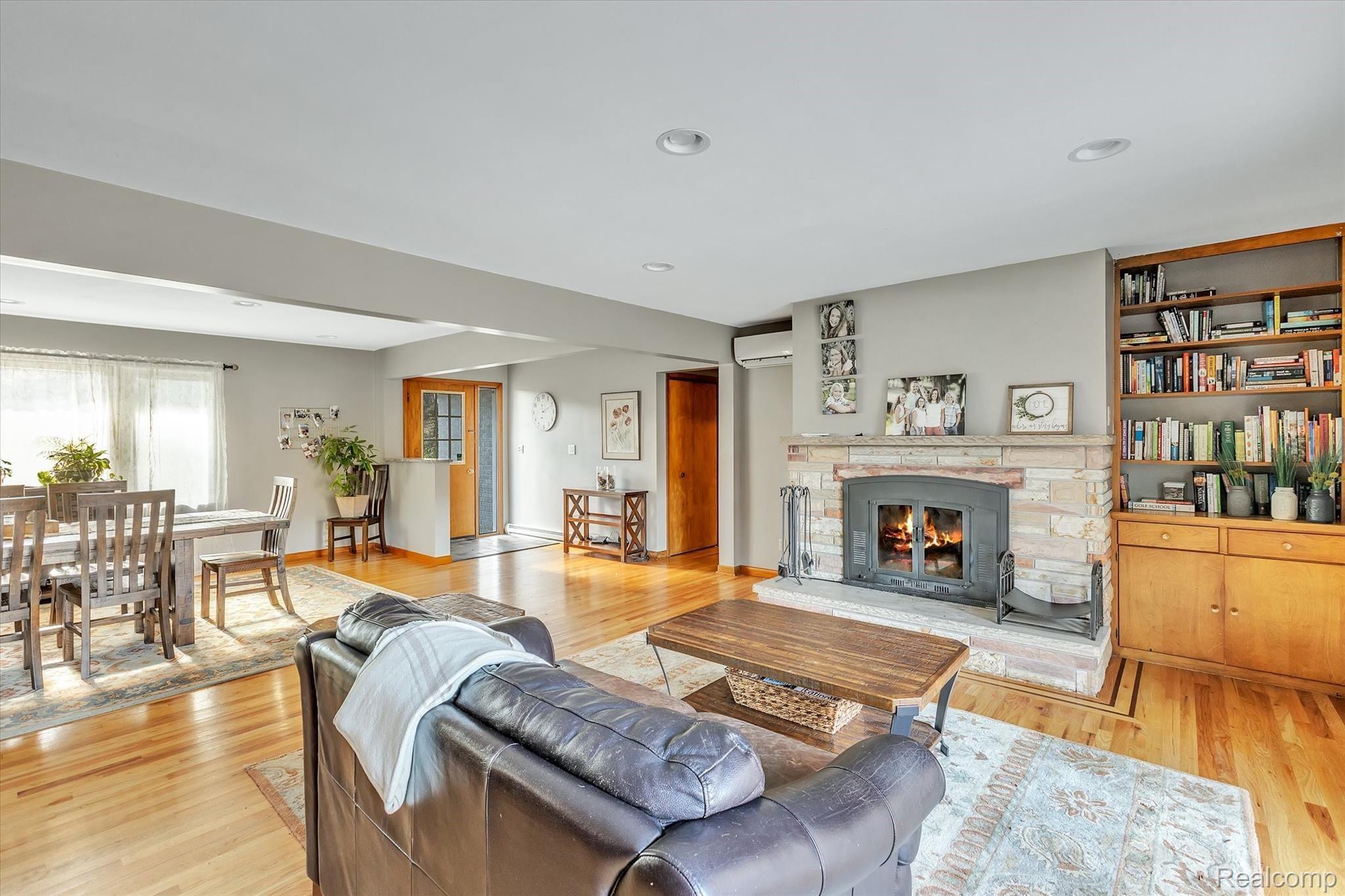11619 Rathbun Road Birch Run, MI 48415 - Photo 17 of 90 17-11619 Rathbun Rd-windowstill-realestate-photography-17.jpg