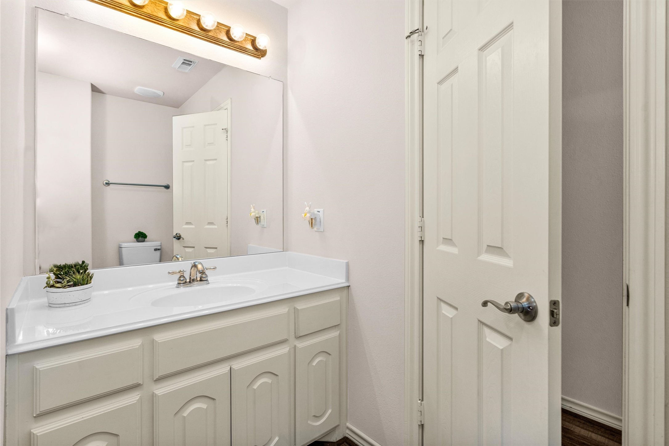 30110 Legends Ridge Drive Spring, TX 77386 - Photo 43 of 49 a bathroom with a sink and a mirror