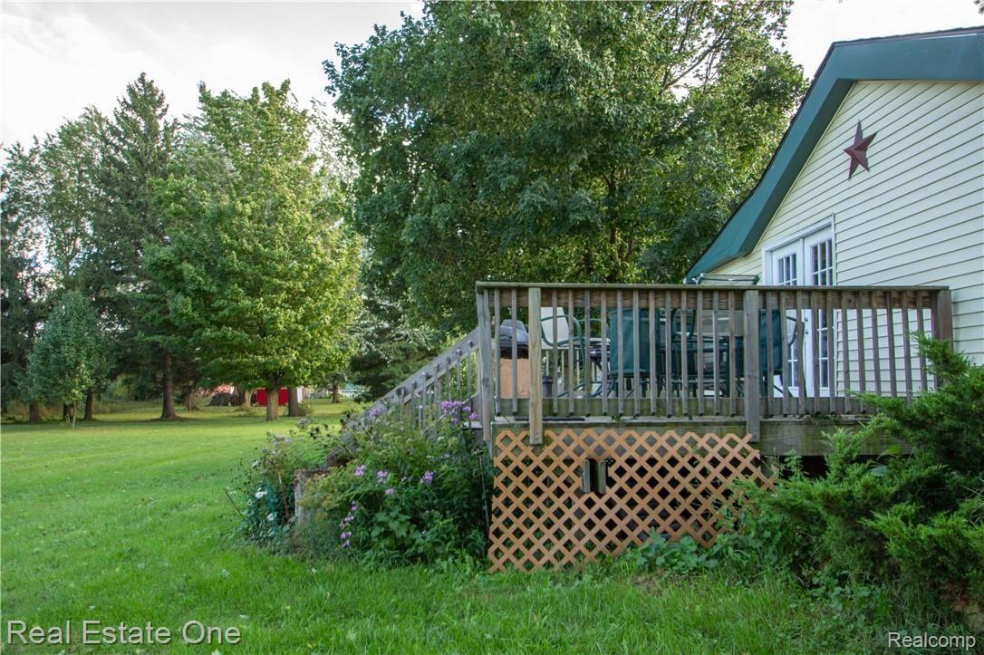 4513 Howland Road Almont, MI 48003 - Photo 5 of 24 almonth-8.jpg