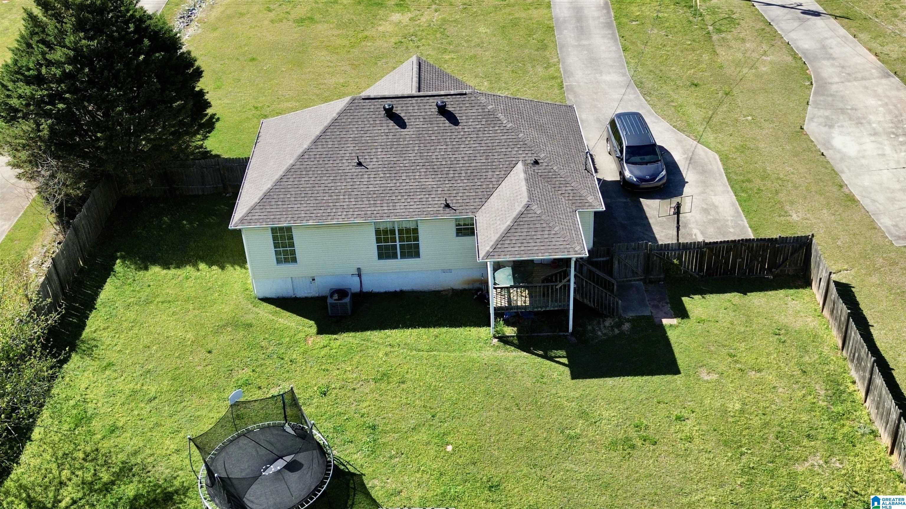 383 Quail Hollow Road Warrior, AL 35180 - Photo 4 of 44