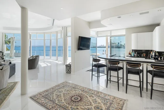 $11,950,000 | 1 The Point, Coronado, CA 92118