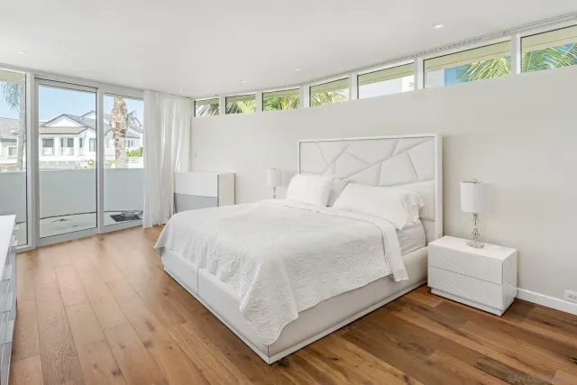 $11,950,000 | 1 The Point, Coronado, CA 92118