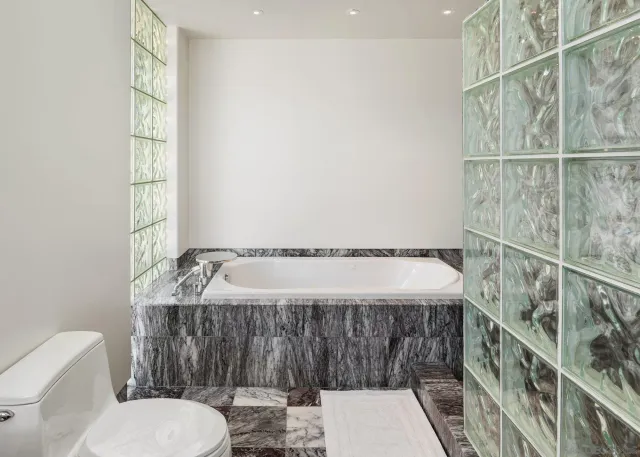 $11,950,000 | 1 The Point, Coronado, CA 92118