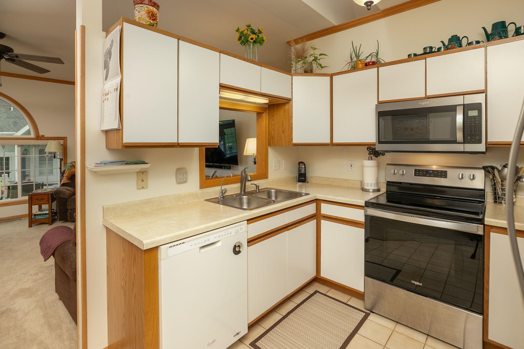 1925 Cabernet Lane Northwest Rochester, MN 55901 - Photo 13 of 22