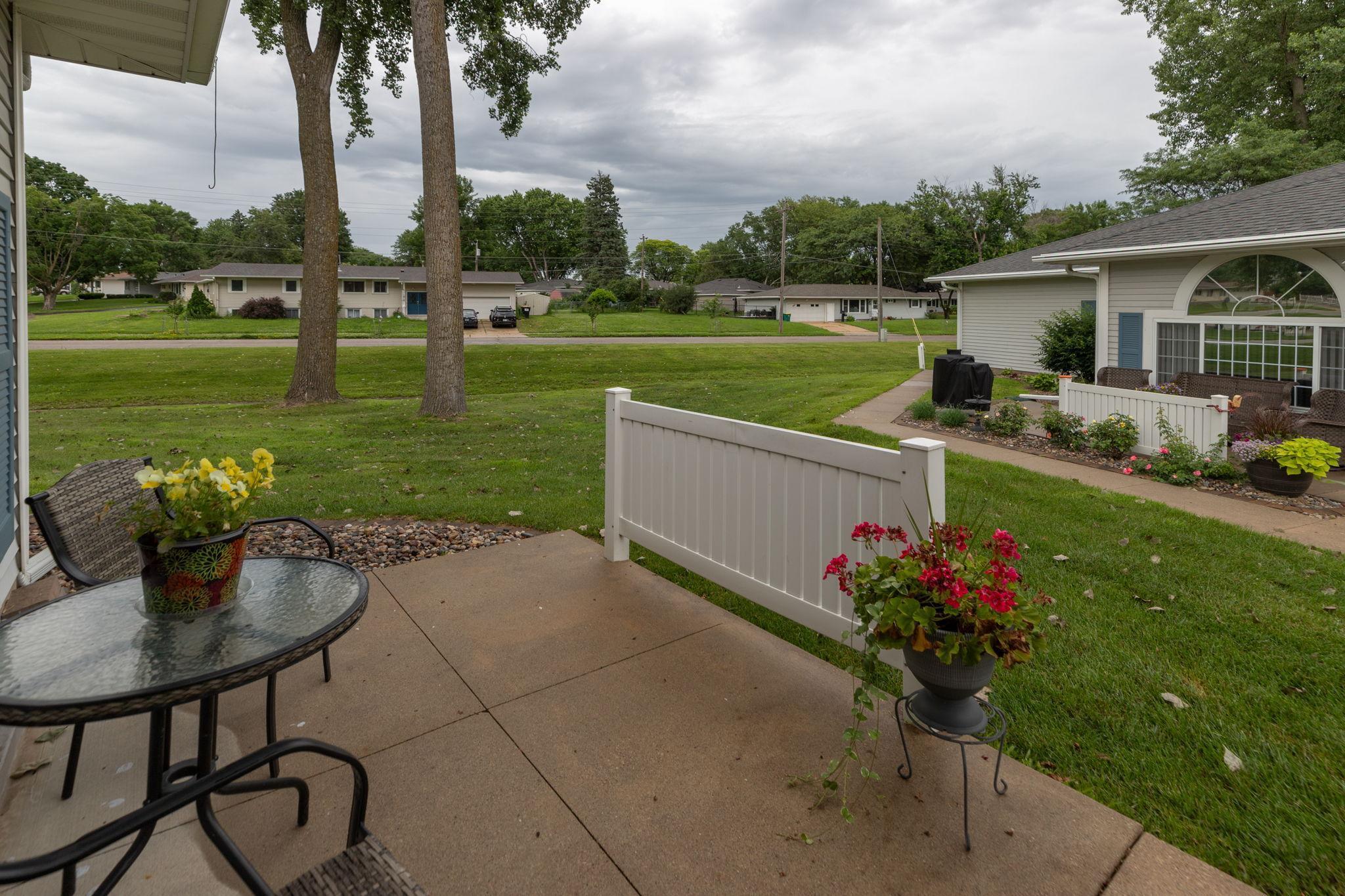 1925 Cabernet Lane Northwest Rochester, MN 55901 - Photo 4 of 22