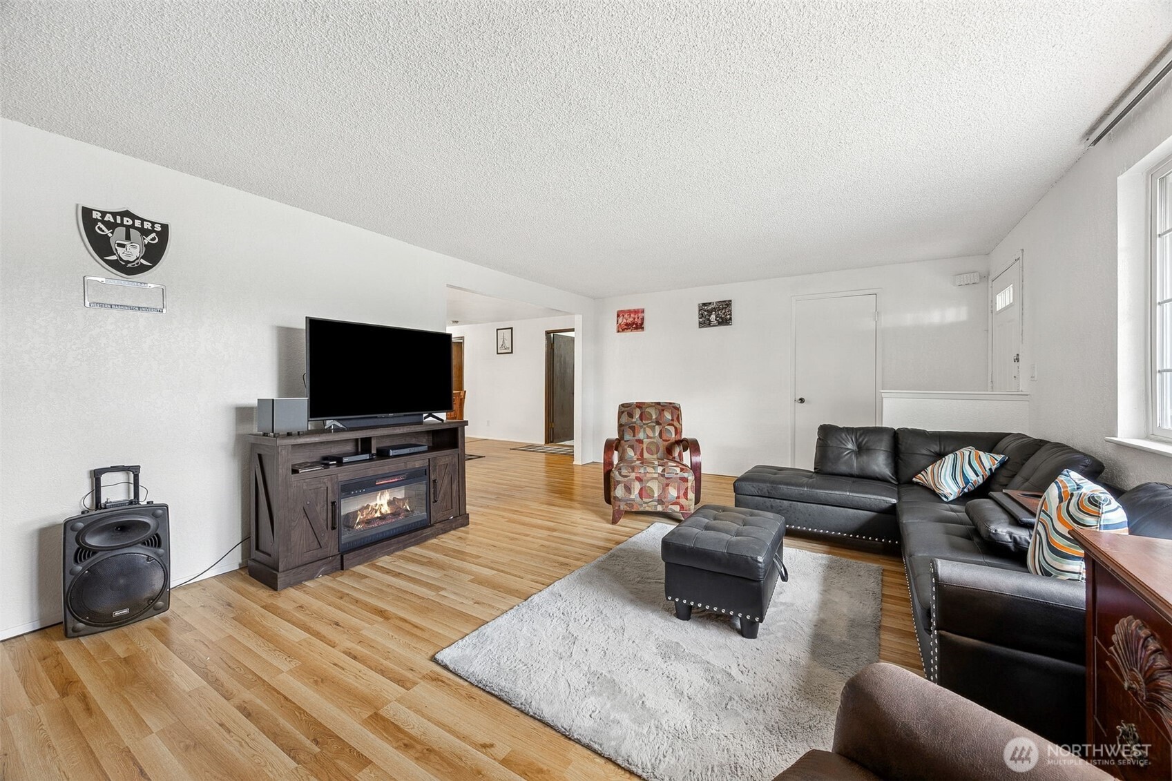 609 East 69th Street Tacoma, WA 98404 - Photo 4 of 19