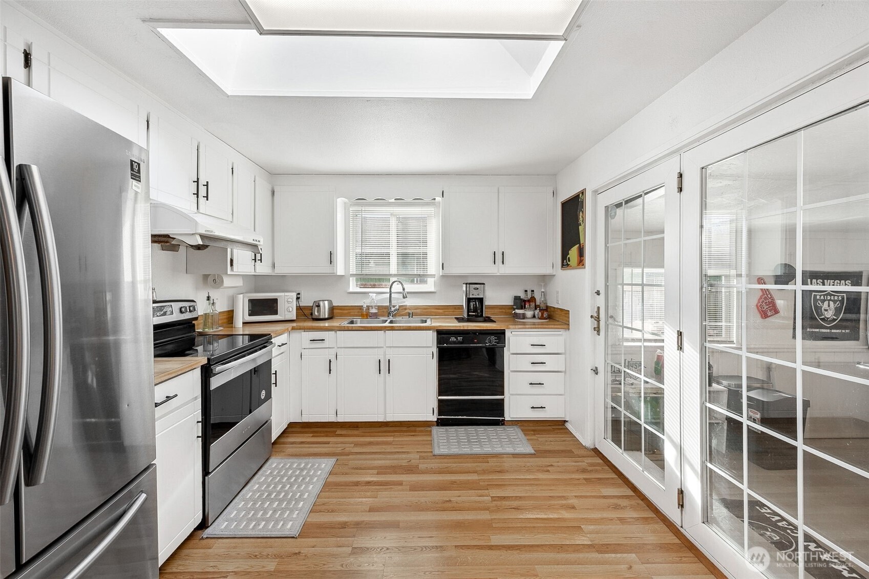 609 East 69th Street Tacoma, WA 98404 - Photo 6 of 19