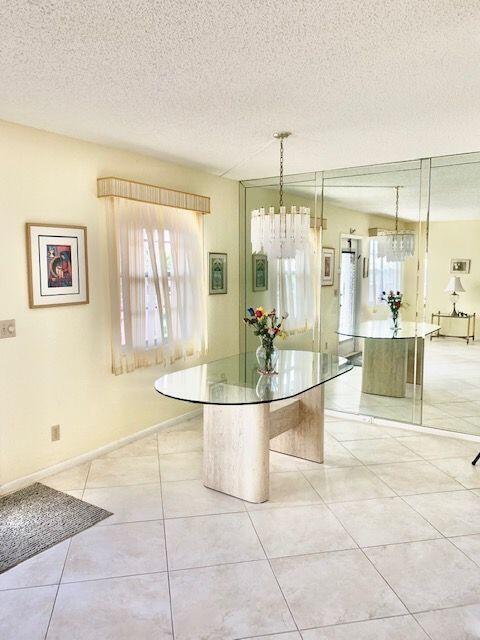 3070 Guildford East Boca Raton, FL 33434 - Photo 5 of 27 Dining Room