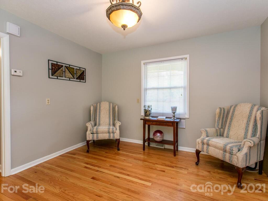 424 Monte Vista Road Candler, NC 28715 - Photo 11 of 34 Gallery Image 11