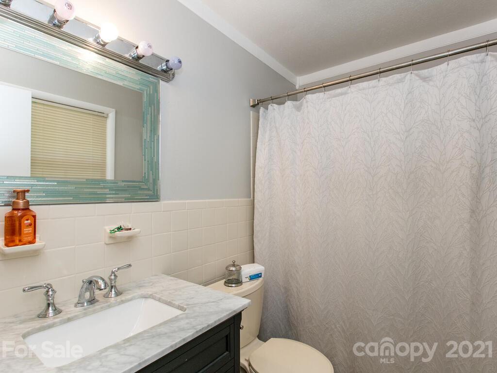 424 Monte Vista Road Candler, NC 28715 - Photo 20 of 34 Gallery Image 20