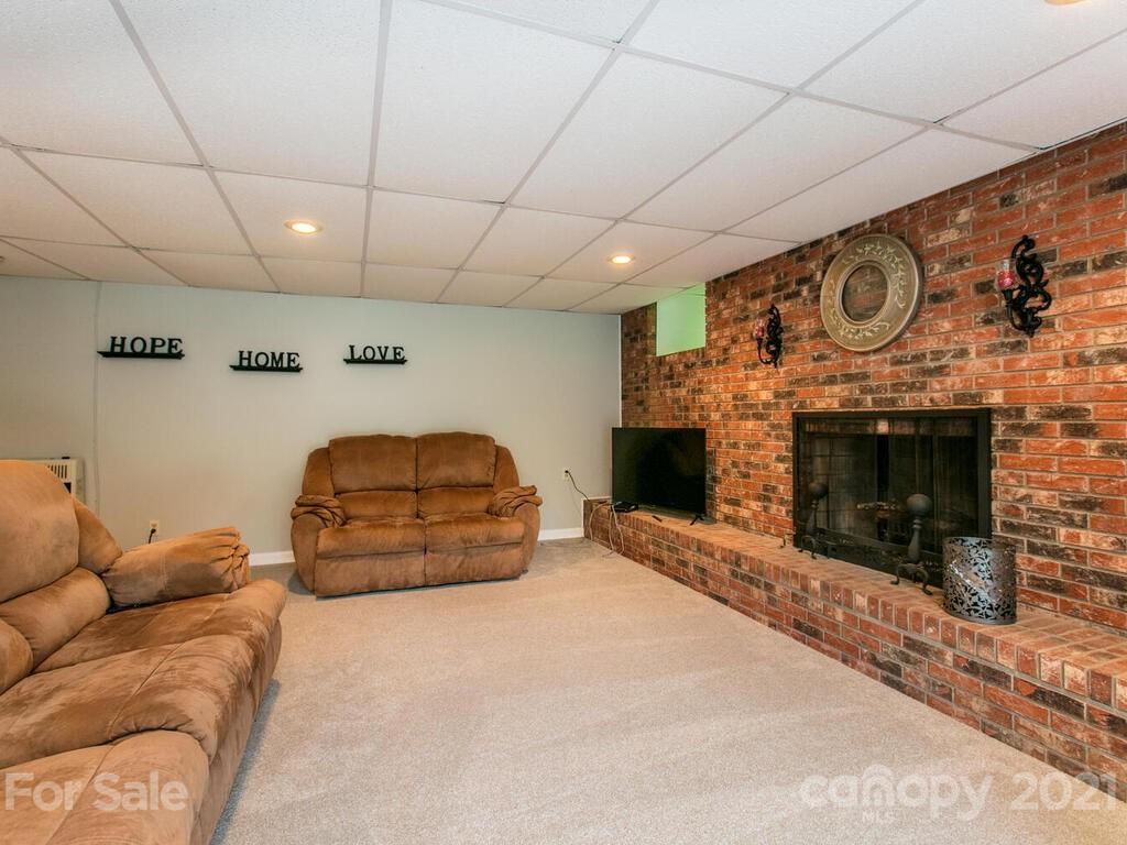424 Monte Vista Road Candler, NC 28715 - Photo 24 of 34 Gallery Image 24