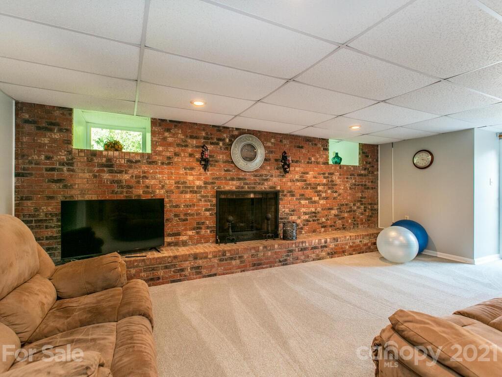 424 Monte Vista Road Candler, NC 28715 - Photo 27 of 34 Gallery Image 27