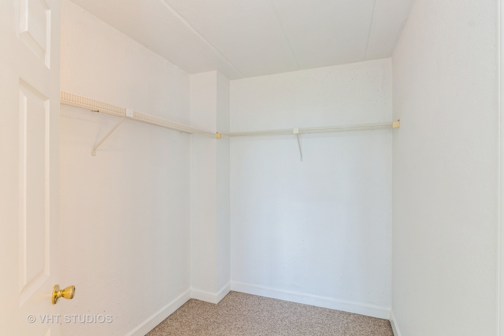 1 Renaissance Place, Unit 1117 Palatine, IL 60067 - Photo 12 of 20 a view of small space