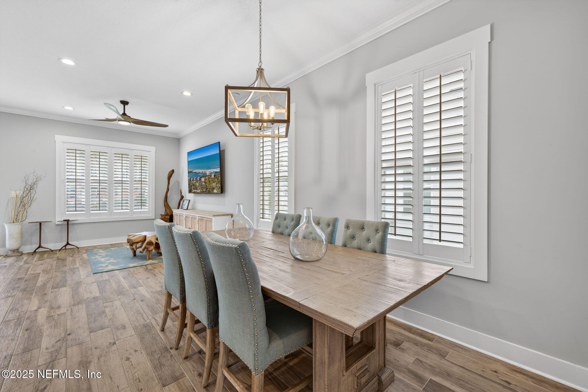 230 Davis Street Neptune Beach, FL 32266 - Photo 6 of 33 11-Dining Room 2 of 2
