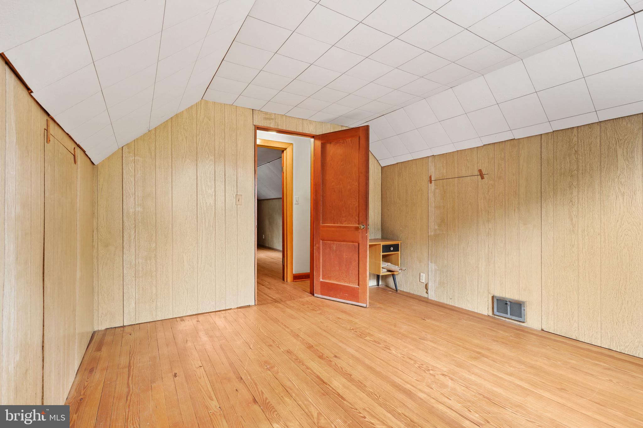 1054 Minnetonka Road Severn, MD 21144 - Photo 50 of 84 5th bedroom, hardwood floors