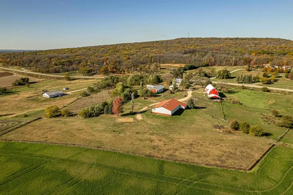 $650,000 | 8879 County Road ID, Blue Mounds, WI 53517