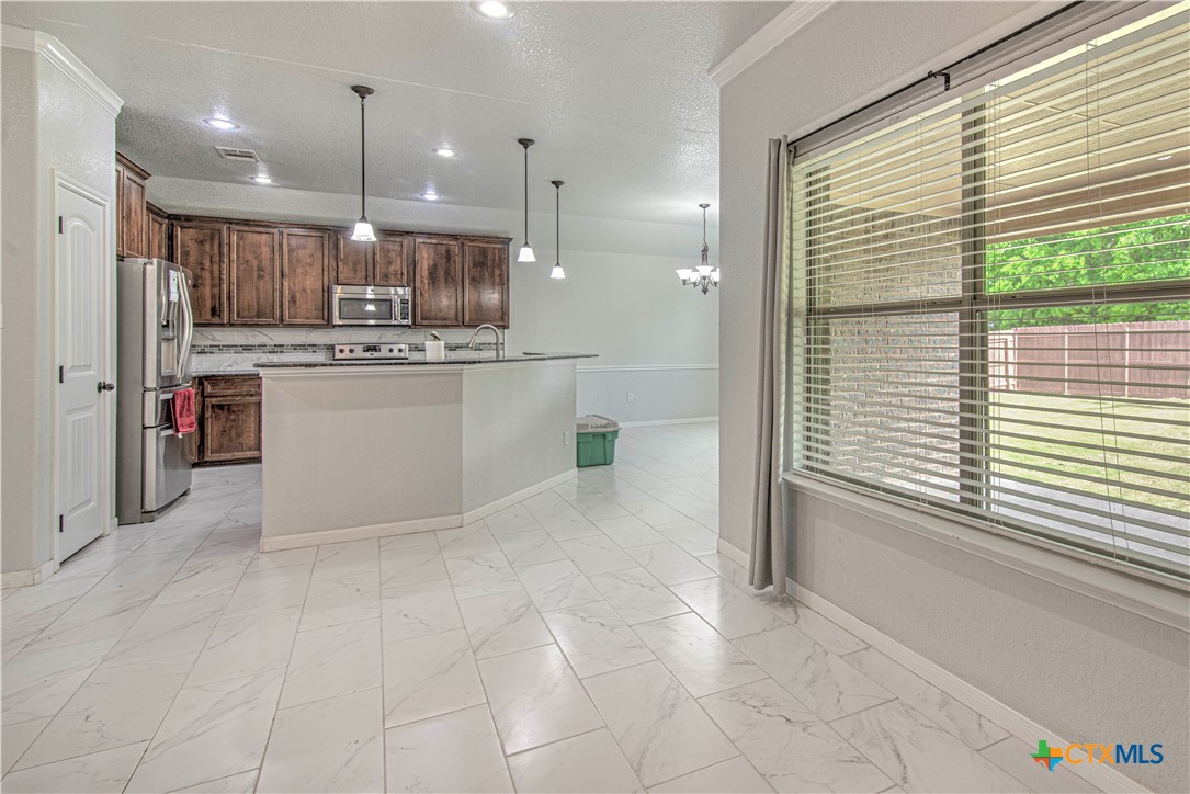 7814 Dudleys Draw Drive Temple, TX 76502 - Photo 11 of 35