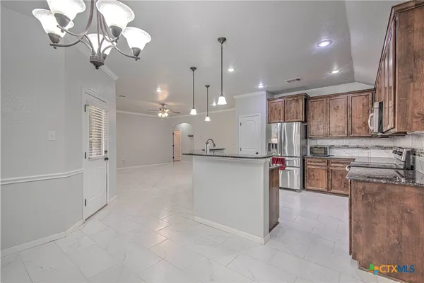 $330,000 | 7814 Dudleys Draw Drive, Temple, TX 76502