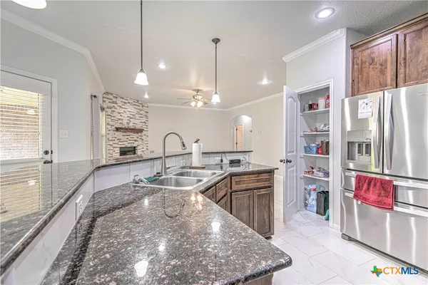 $330,000 | 7814 Dudleys Draw Drive, Temple, TX 76502