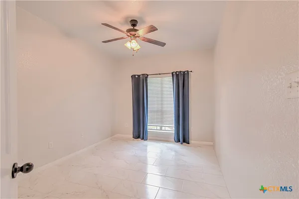 $330,000 | 7814 Dudleys Draw Drive, Temple, TX 76502