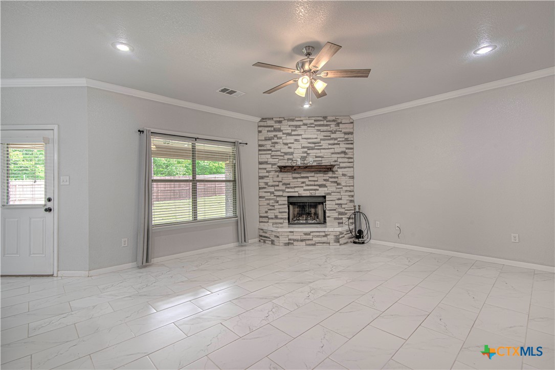 7814 Dudleys Draw Drive Temple, TX 76502 - Photo 9 of 35