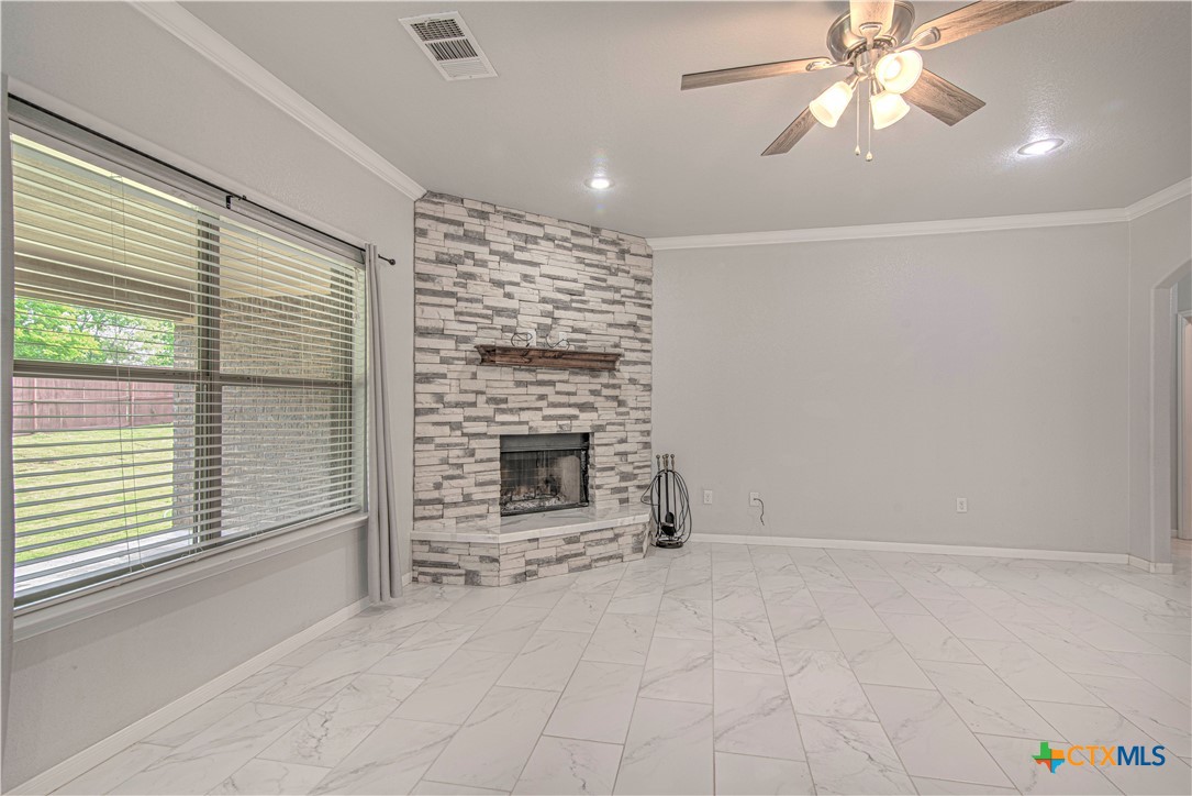 7814 Dudleys Draw Drive Temple, TX 76502 - Photo 10 of 35
