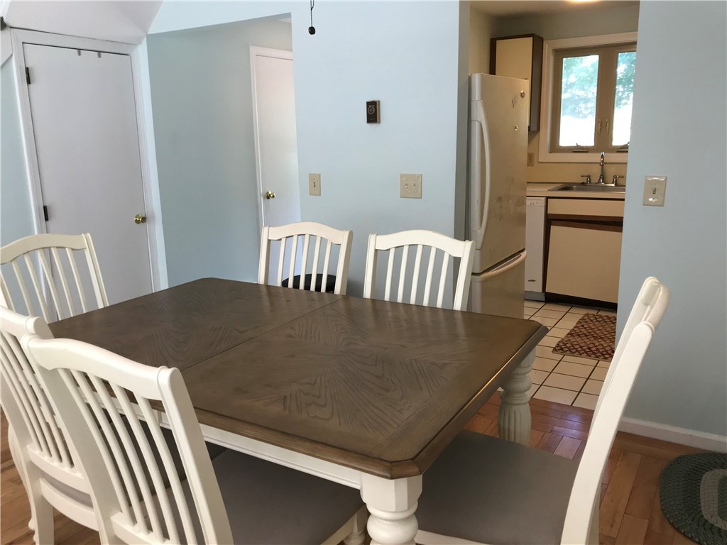 335 South Pier Road, Unit 3B Narragansett, RI 02882 - Photo 8 of 29