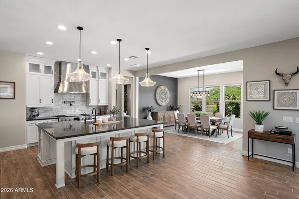 $1,095,000 | 10730 East Travertine Avenue, Mesa, AZ 85212