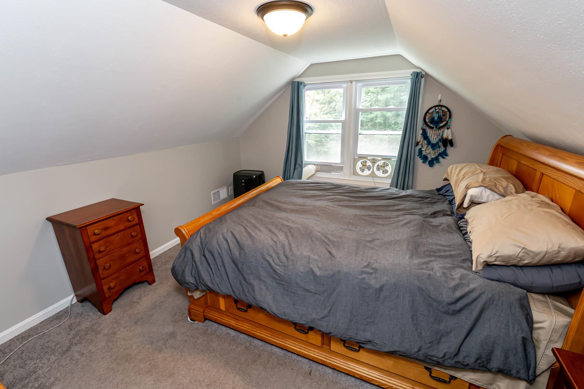 16 Yvonne Street Rochester, NH 03867 - Photo 18 of 33